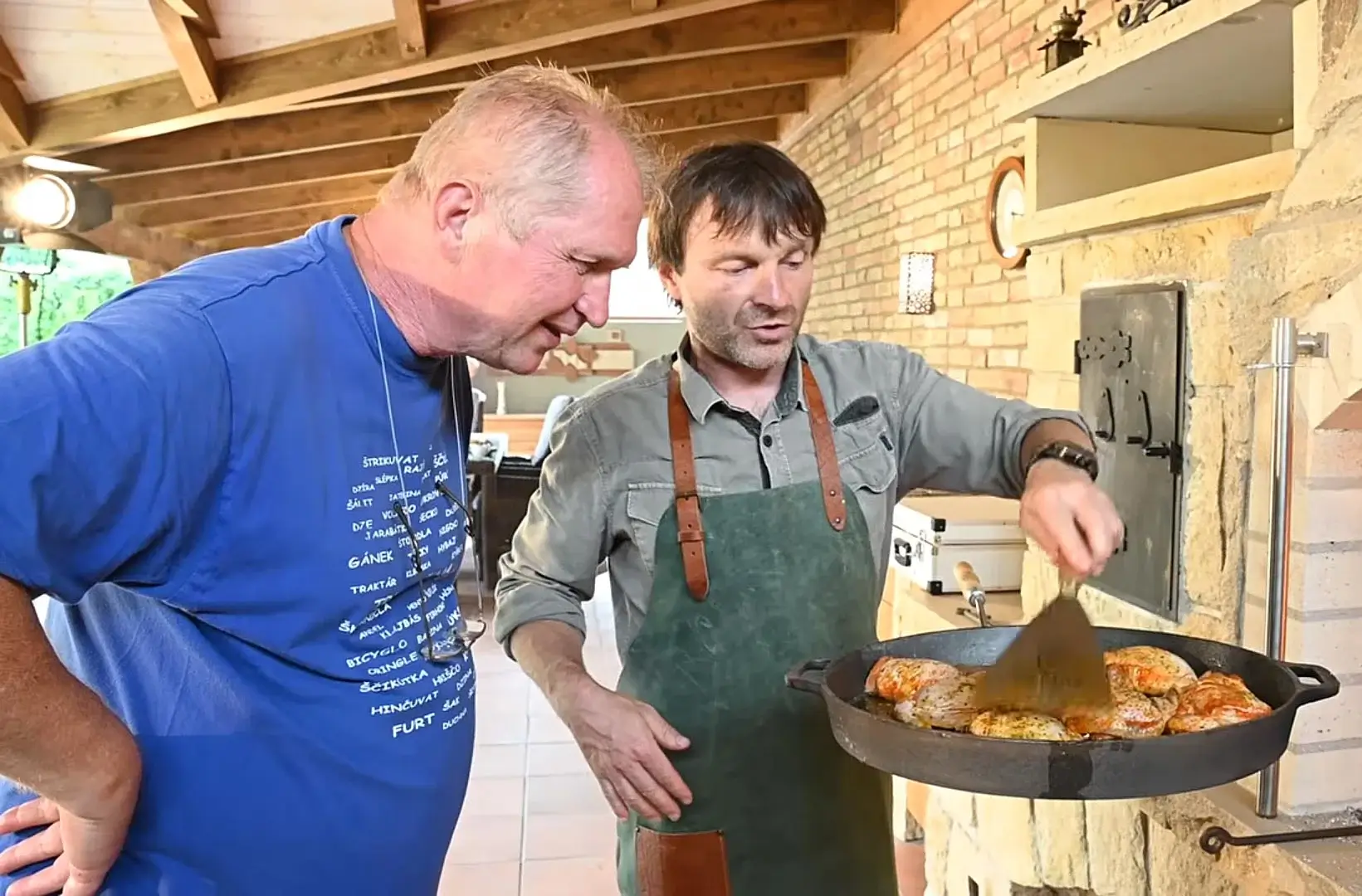 Přehrát zkušenost zákazníka Zákazník a Hrdina - Trnava